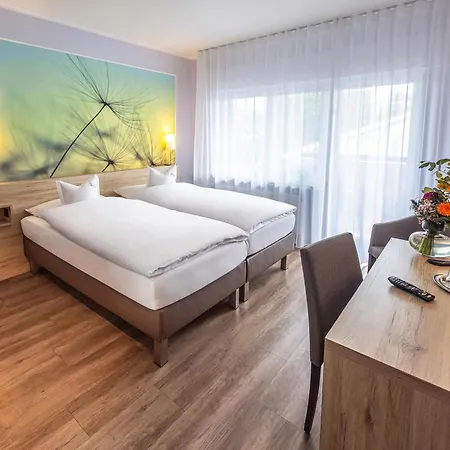 Restaurant Zur Post Hotel 4*